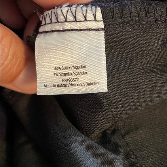 NWT sz 12 Women’s St. John’s Bay bi-stretch navy wide leg/flare/bootcut pants - Picture 9 of 12